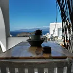 Vougli View Mykonos בית הארחה