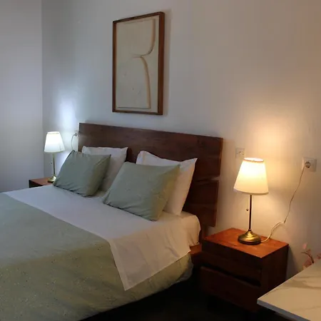 Гостевой дом Vougli View Mykonos Drafaki